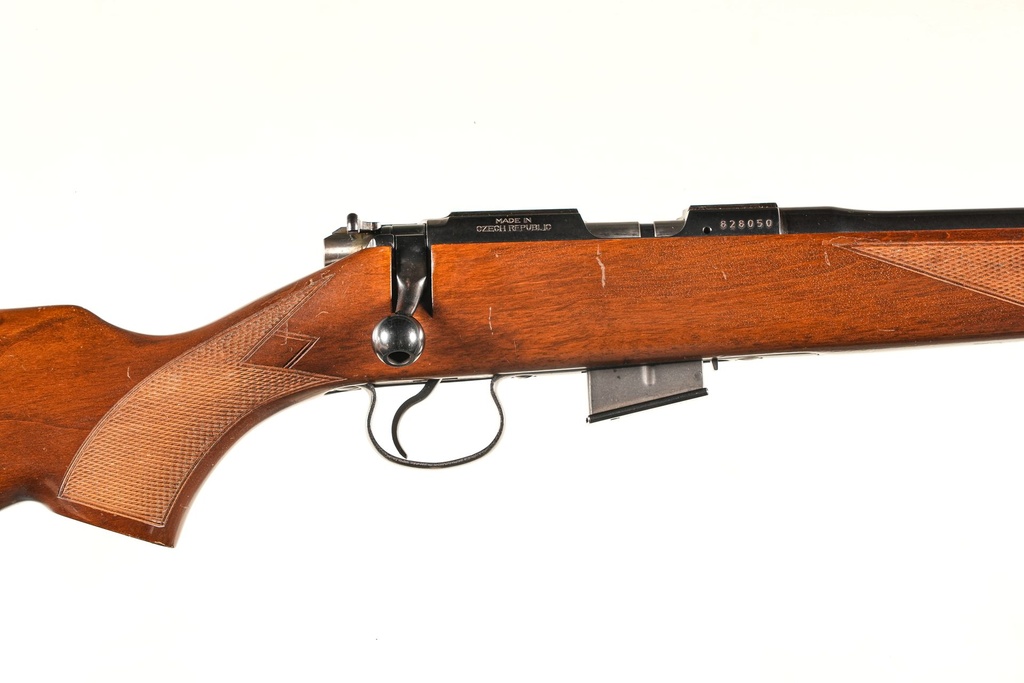 CZ 452-2E Zkm American Bolt Rifle .22 wmr